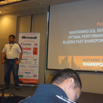 Pinal Dave presenting at SharePoint Conference at Singapore